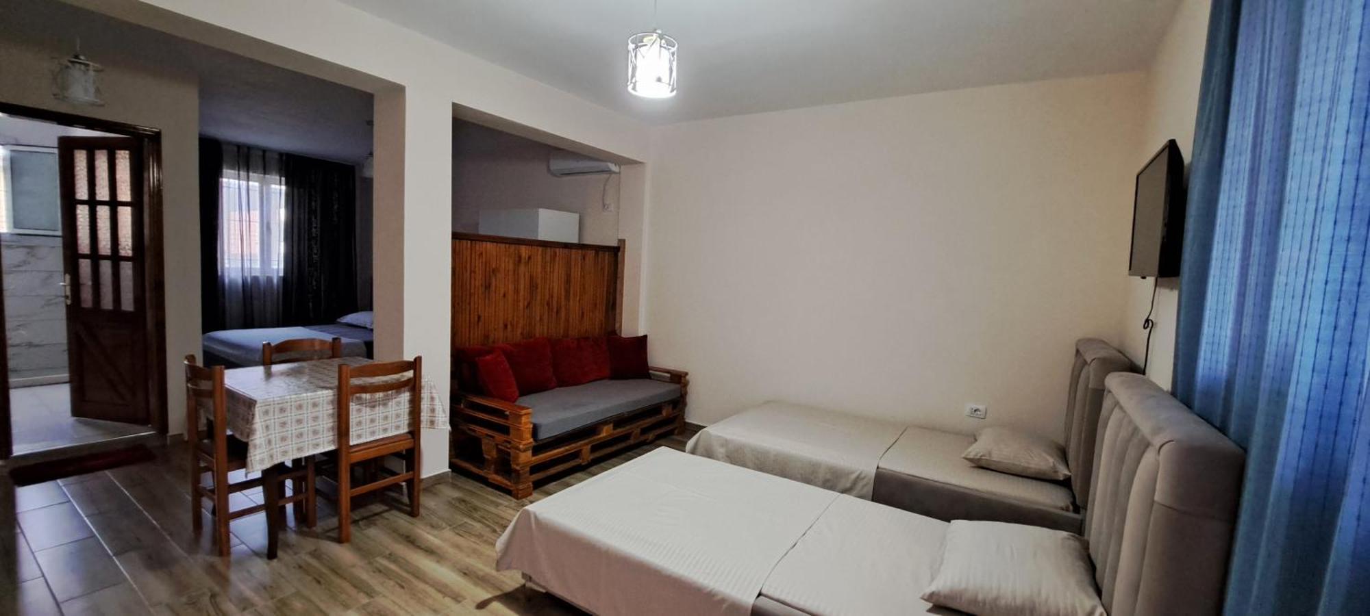 Appartments Kristi&Iris Vlorë Extérieur photo